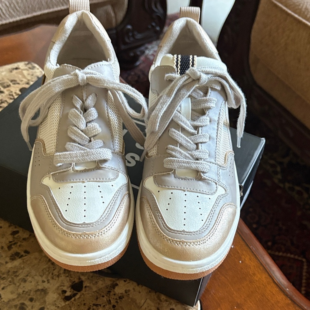 SHU SHOP SNEAKERS SIZE 10